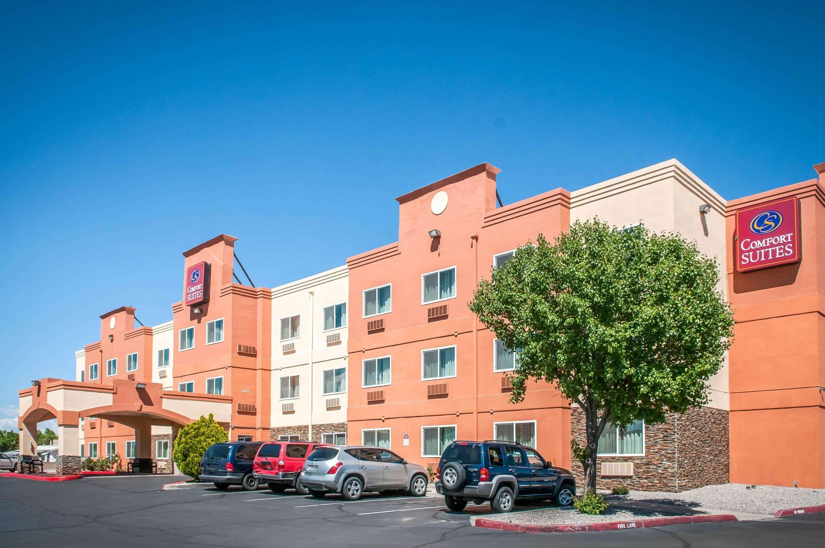Comfort Suites Albuquerque-North Journal Center Экстерьер фото
